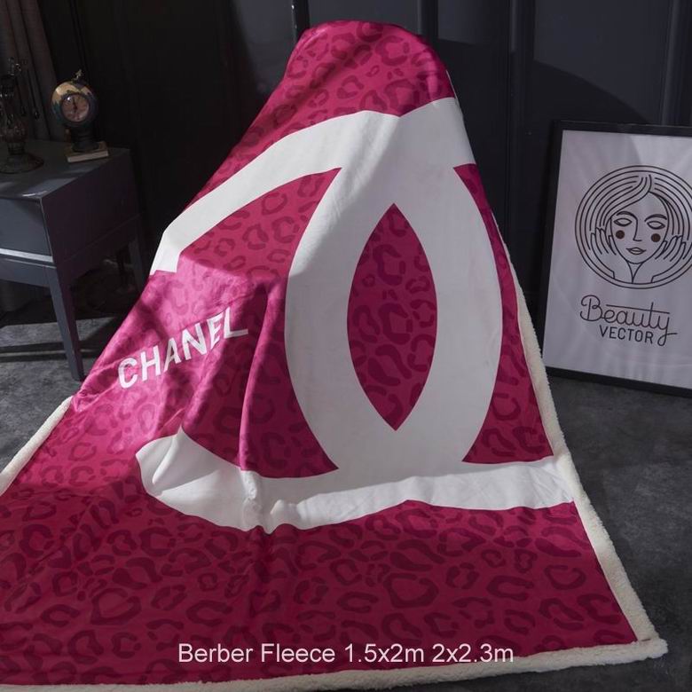 Chanel 1.5x2m 2x2.3m n39